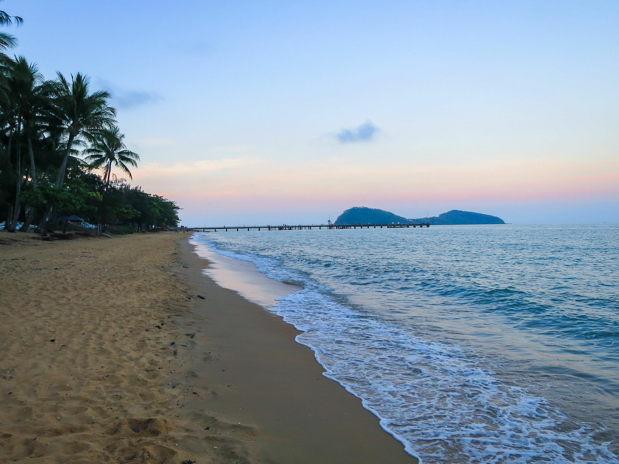 Marlin Waters Beachfront Apartments Palm Cove Exterior foto